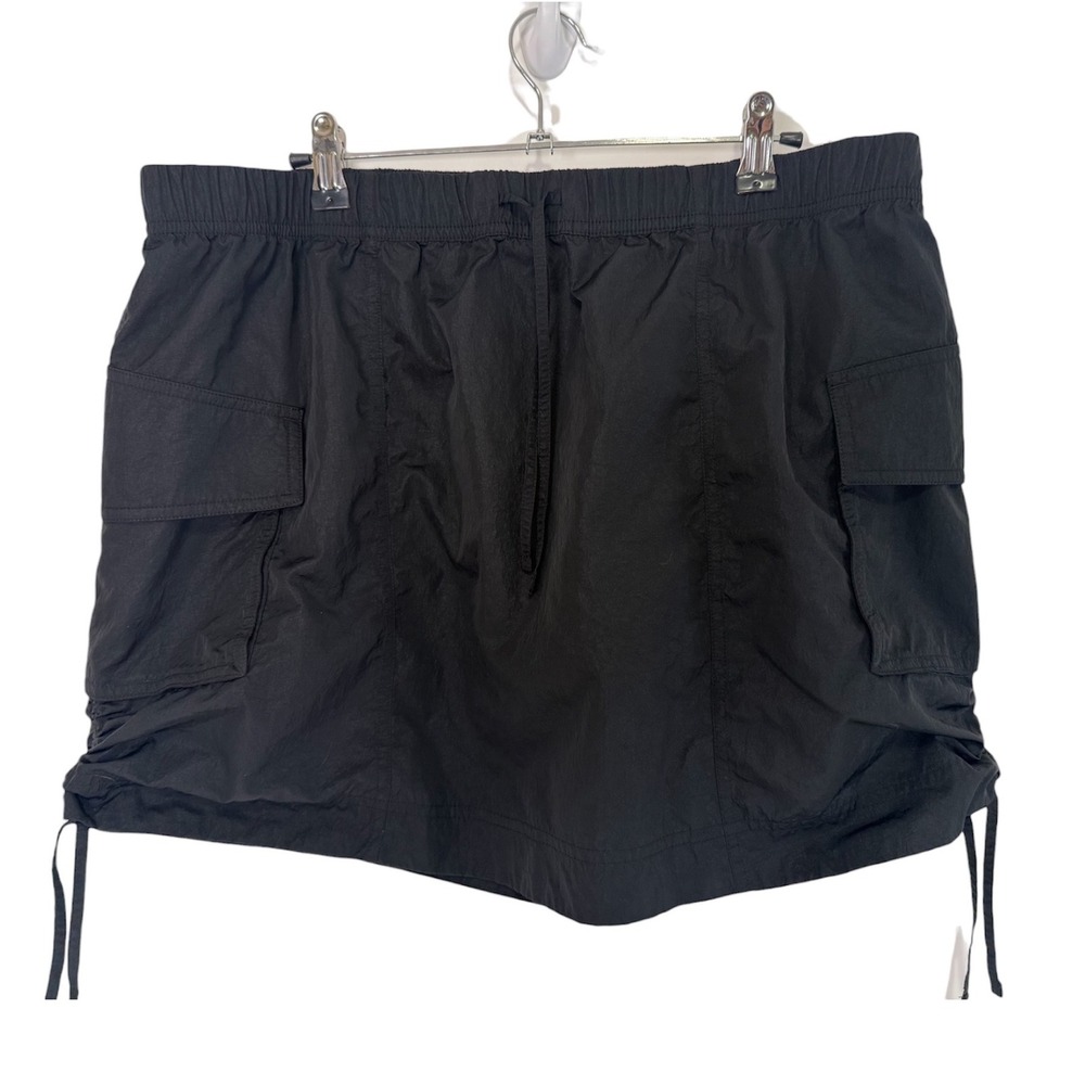 Lululemon Skirt Nylon Cargo Mini Women's XL High Rise Drawcord Black